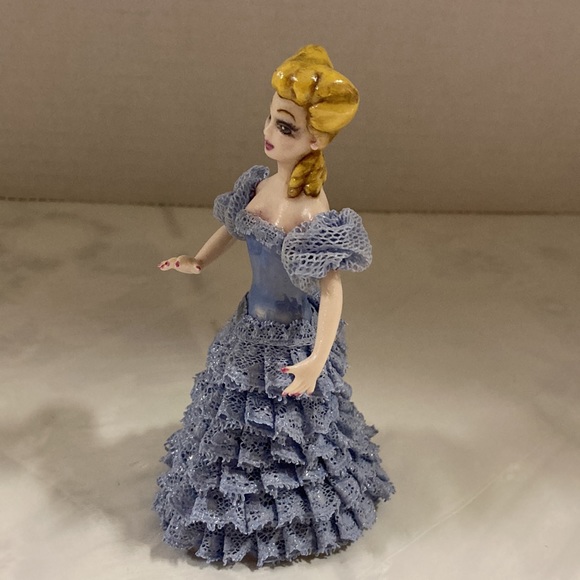 Jamar-Mallory Victorian Porcelain Lady Figurine Vintage 1954 Dipped Lace Dress - Picture 3 of 7